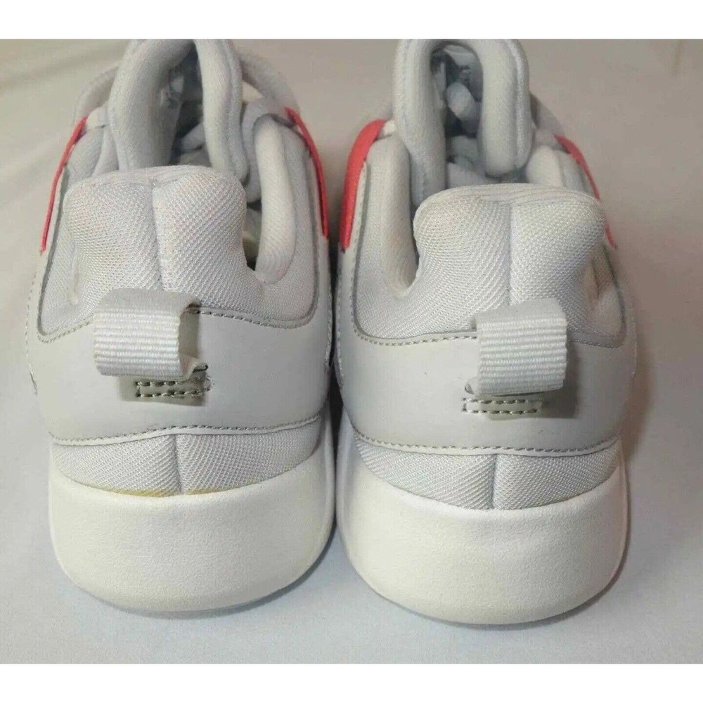 NEW Nike Legend Essential Shoes Gray Fire Pink Magic Ember CD0212-005 Women's 10 - Picture 6 of 7